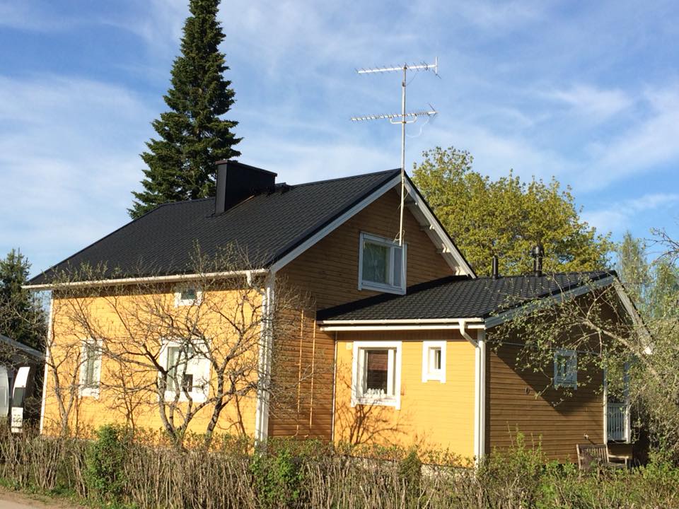 Eramu katusetööd Joroinenis.