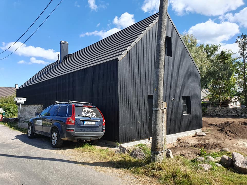 Fassaaditöö Kaberneemes